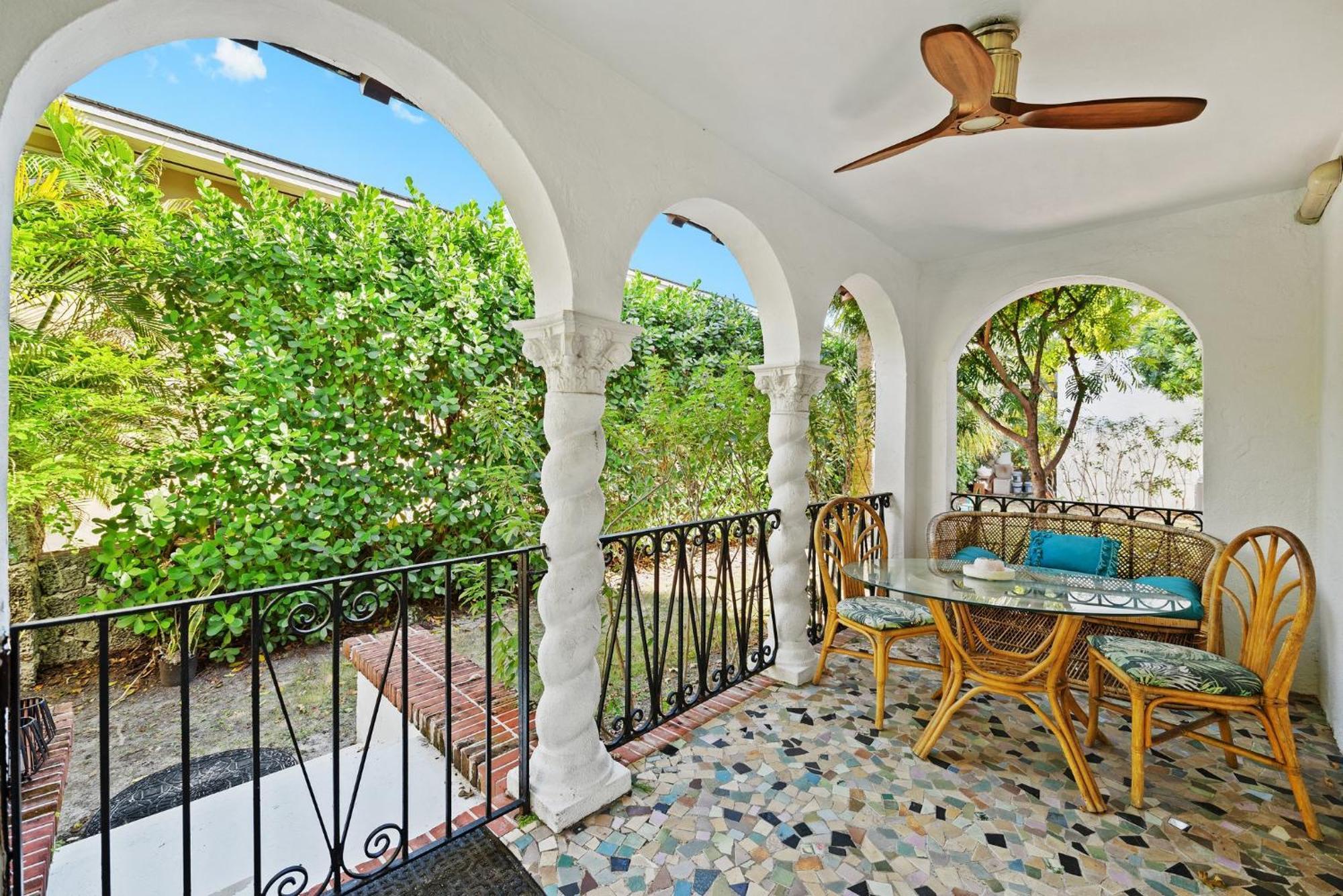 Отель Casa Coral Корал-Гэйблз Экстерьер фото